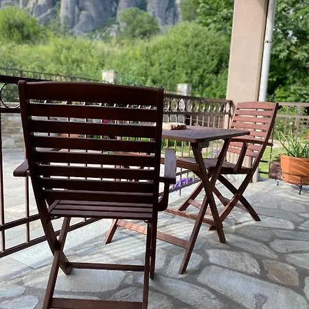 Saint Stephen's Apartements At Meteora 3 Apartment