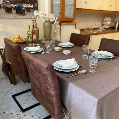 Appartamento Saint Stephen's Apartements At Meteora 3